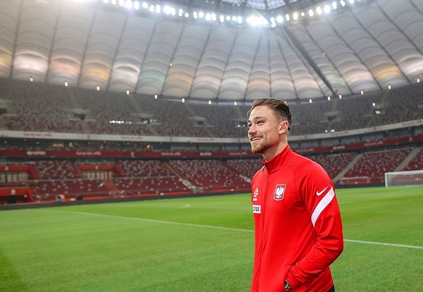 mattycash622's tweet photo. Moja pierwsza wizyta na Stadionie Narodowym, Co za miejsce! Nie mogę się doczekać jutra, POLSKA 🇵🇱❤️ https://t.co/gfUB9JUtOv