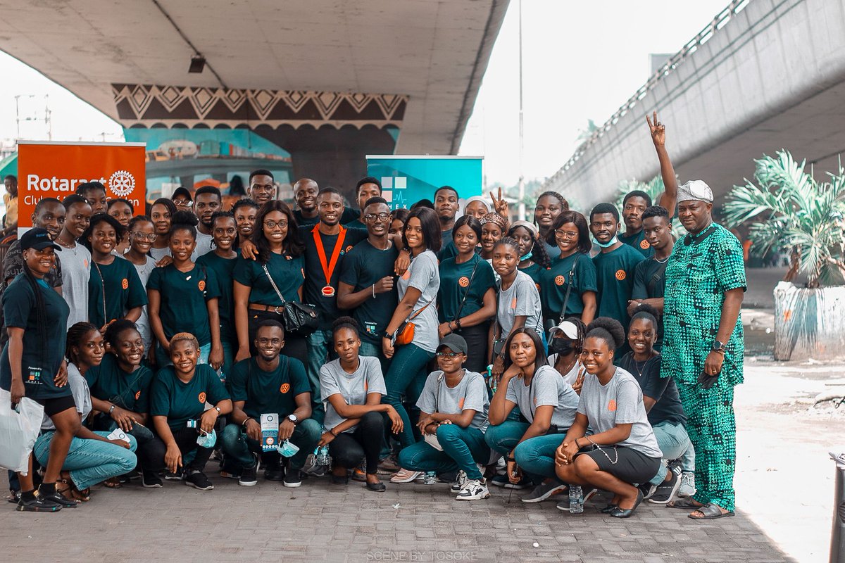 SmileDetective_'s tweet photo. Wonderful medical outreach with my fellow Rotaractors at Rotaract club of Medilag Golden. In commemoration with World Diabetes Day 2021

#Access2DiabetesCare
#RacMedilagGolden
#RotaractDistrict9110
#Insulin@100
#TakeAction
#Rokejas https://t.co/f4RL0iTKZh