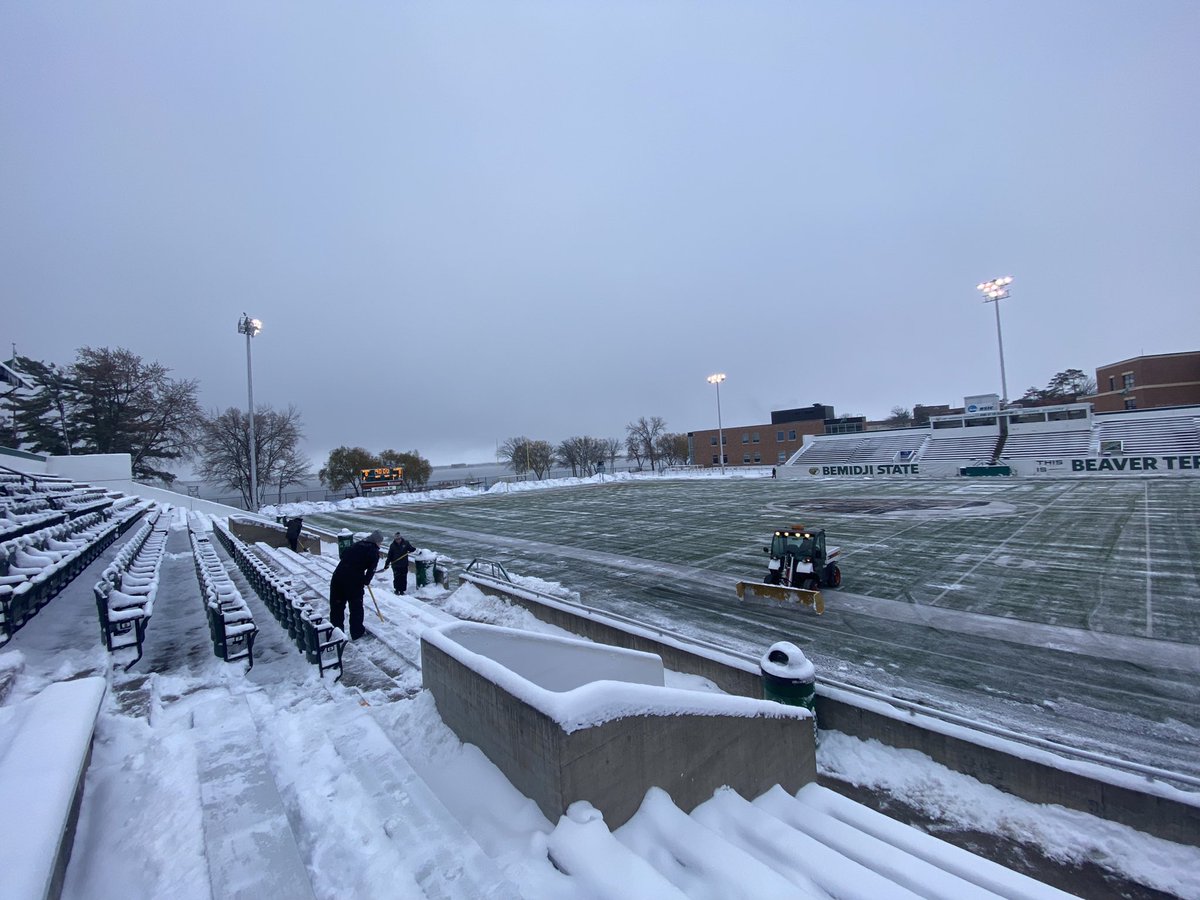 cjdeville's tweet photo. another surprise to no one. @BSUBeaversBase is back at work. these guys are incredible. https://t.co/7AOLRt6WWz