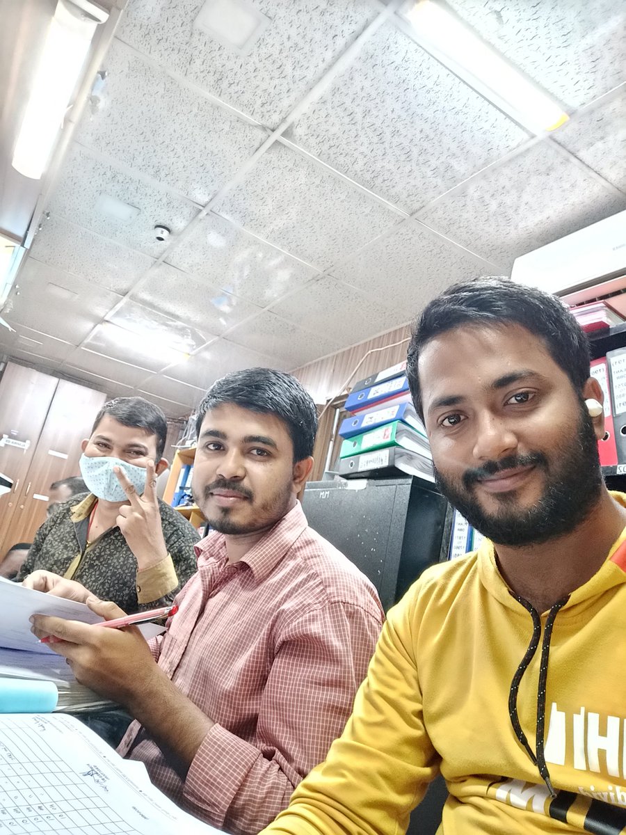 SarderMonojit's tweet photo. My office
#Monojit, #Sumit, Vinod https://t.co/Rq5e8655YM