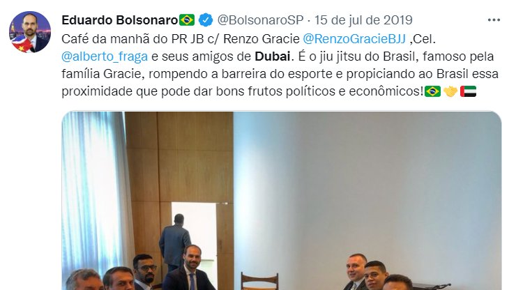 desmentindobozo's tweet photo. O Bananinha curte muito Dubai. De 2019 pra cá ele já foi pelo menos QUATRO VEZES. Mas fiquem tranquilos que muitos negócios estão sendo feitos em prol do Brasil e sem gasto de dinheiro público. Pode acreditar sim! #MamataEmDubai https://t.co/eXI7u1xPyt