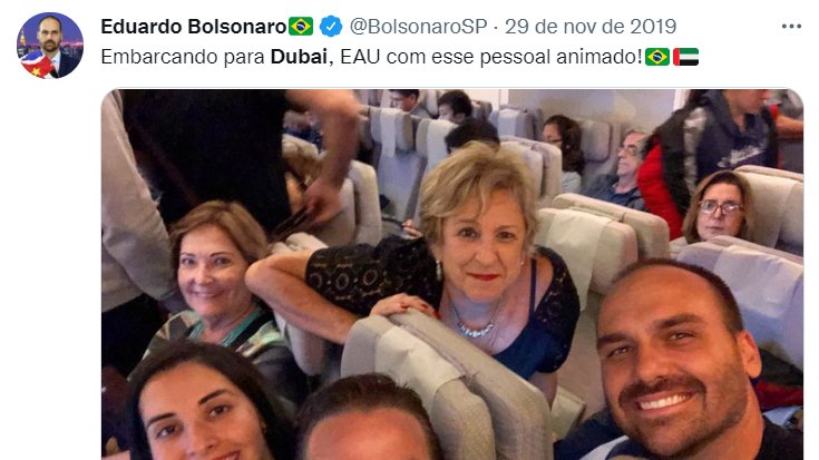 desmentindobozo's tweet photo. O Bananinha curte muito Dubai. De 2019 pra cá ele já foi pelo menos QUATRO VEZES. Mas fiquem tranquilos que muitos negócios estão sendo feitos em prol do Brasil e sem gasto de dinheiro público. Pode acreditar sim! #MamataEmDubai https://t.co/eXI7u1xPyt