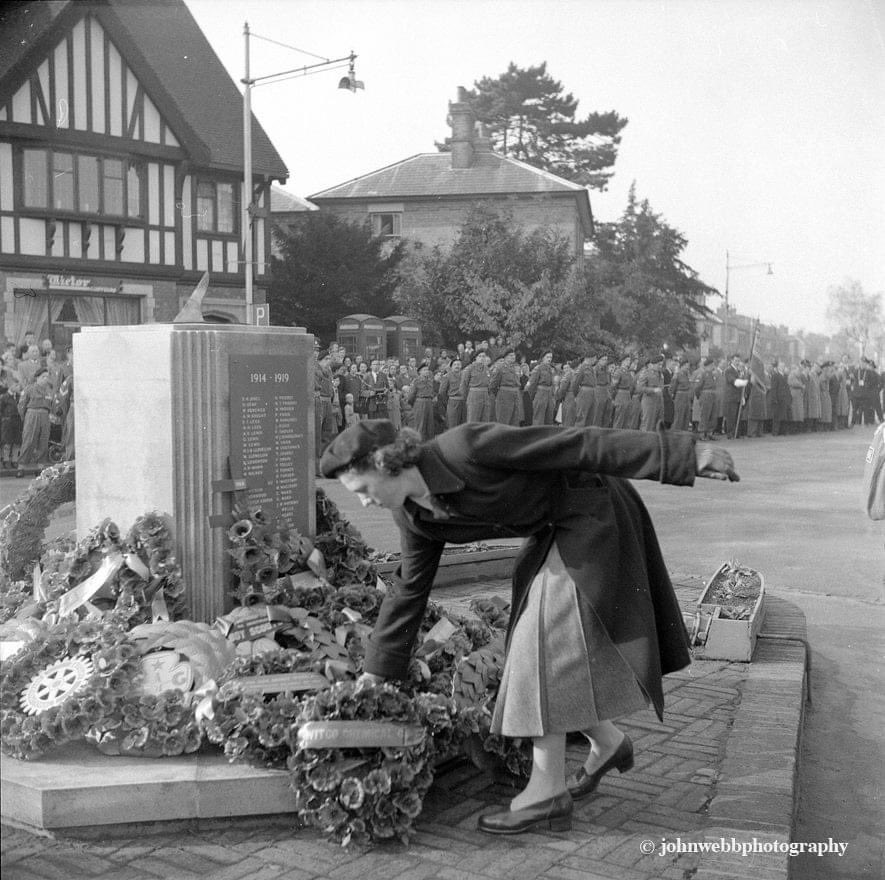CGTelephoneX's tweet photo. 1954  amazing photographs taken in Droitwich Spa.   Also featuring to K6s no longer there . I must be getting old as I can remember them …. https://t.co/wKSqcugIWb