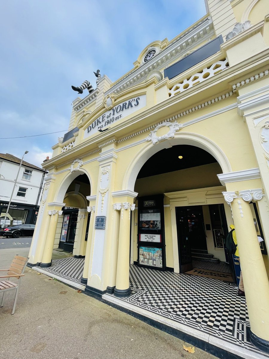 starofstage's tweet photo. Not been here for a while - #dukeofyorks @picturehouses. Good to get the balm of a classic Ozu film. https://t.co/xV4K3qWt0o