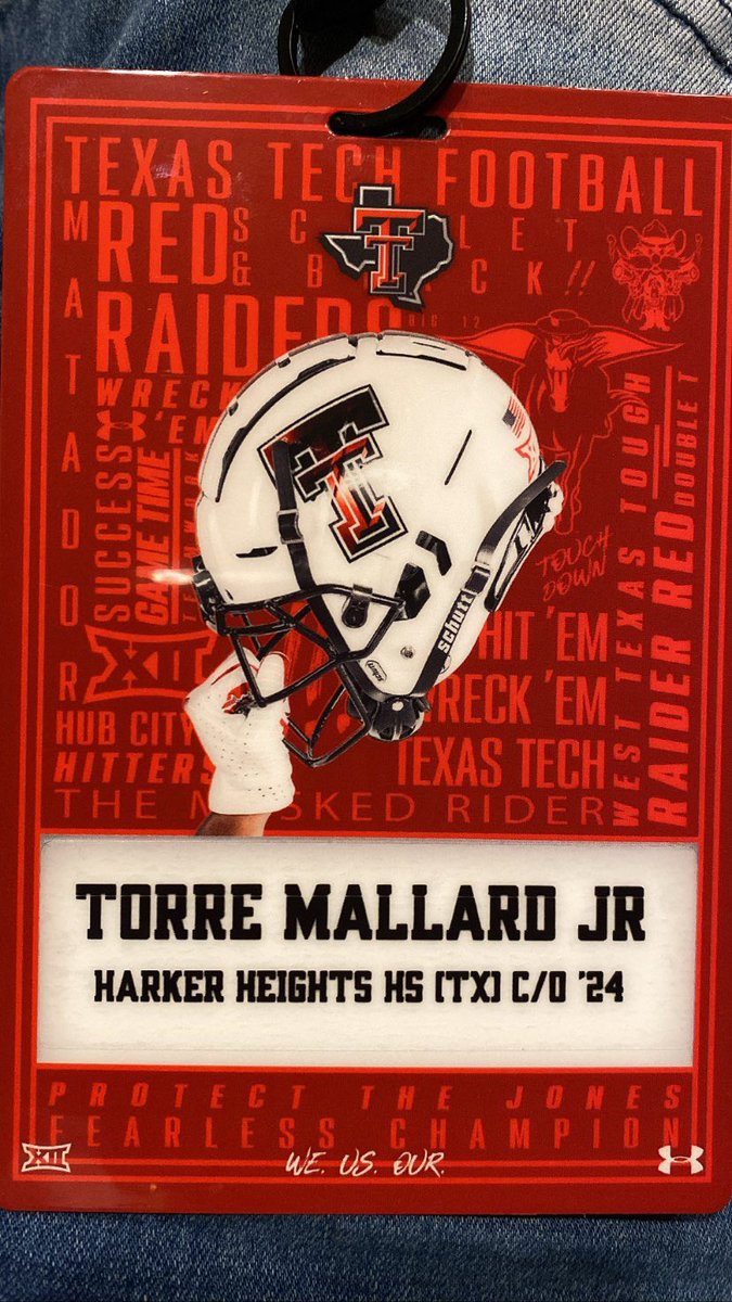 tjaegof3d_'s tweet photo. I really enjoyed my time at tech it was a great experience thank you @CoachPehrson @JoeyMcGuireTTU @themorris23 for having me can’t wait to do it again #WreckEm https://t.co/KP2kDFGBaE