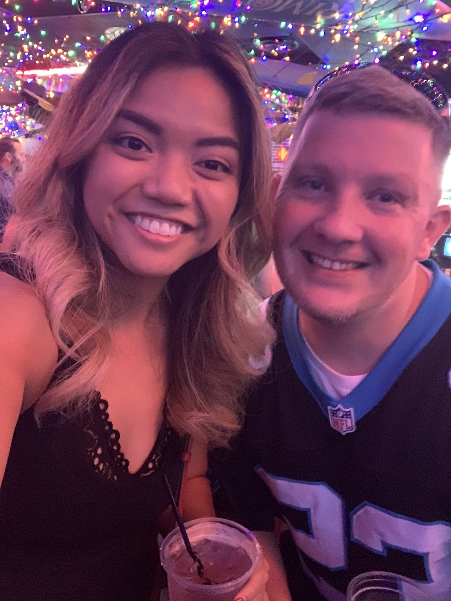 Ayebaybeax3's tweet photo. Last night was lit… literally 😝 #AZTakeover https://t.co/s41gZ2z9tl