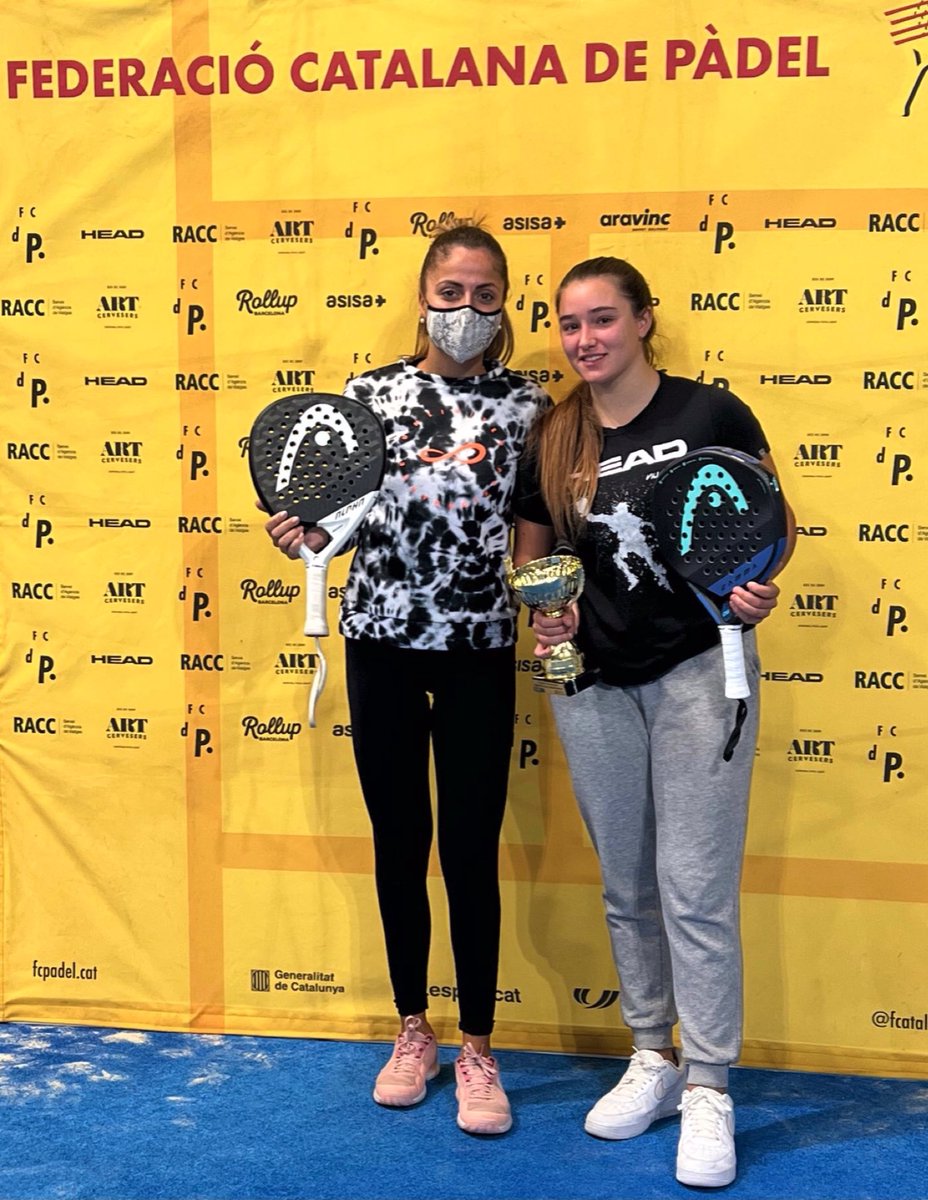 FCatalanaPadel's tweet photo. 🏆 Circuit Català #SlamFCP
📍Indoor @ClubsDiR St. Cugat
Final 🚺

La parella Mireia Herrada i Maria Eulàlia Rodríguez s’enduen el títol després de guanyar 6/3 6/2 a @bellver_sandra @Nuria_Rovira 

Felicitats 🙌🙌🙌

#Pàdel #Català #MésPàdelQueMai #SantCugat #Barcelona https://t.co/7hsyiTQ7NW