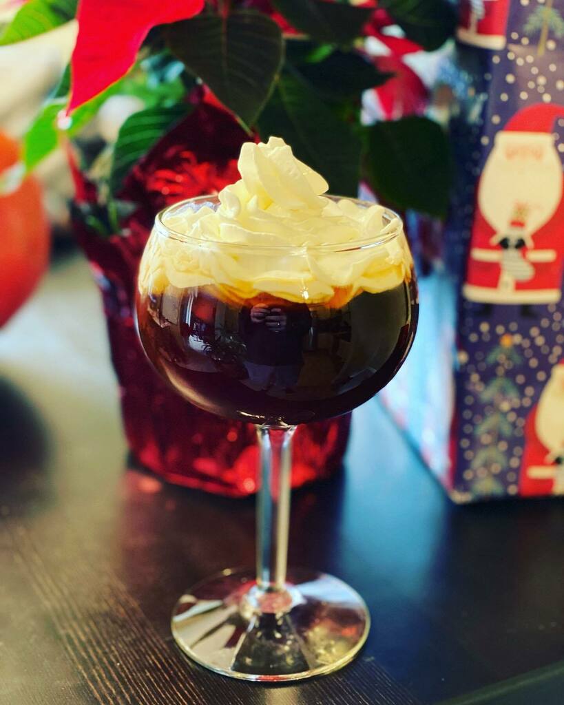 lifeofcriley28's tweet photo. Little spICED coffee from @thenahappyhour Holiday Mocktail and Cocktail Recipe book. Grab your copy for the recipe.
#coffee
#spicedcoffee
#holiday
#christmas
#drinkmindfully https://t.co/PDBHVpZWGD https://t.co/9D7y1Ctwr7