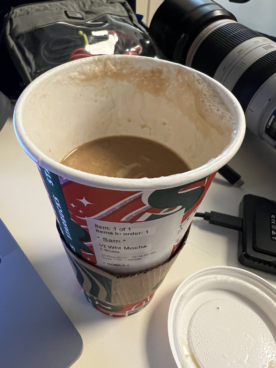 When you order a Venti and get to your desk to find out they gave you a Grande… <a href="/Starbucks/">Starbucks</a>