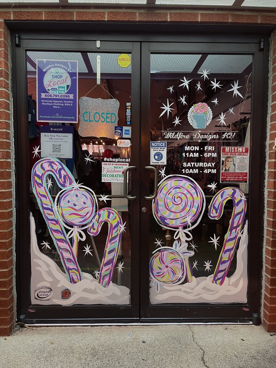 heathennhoney's tweet photo. candyland windows in Prestonsburg from last night 😇 https://t.co/Z25fd8d7C7