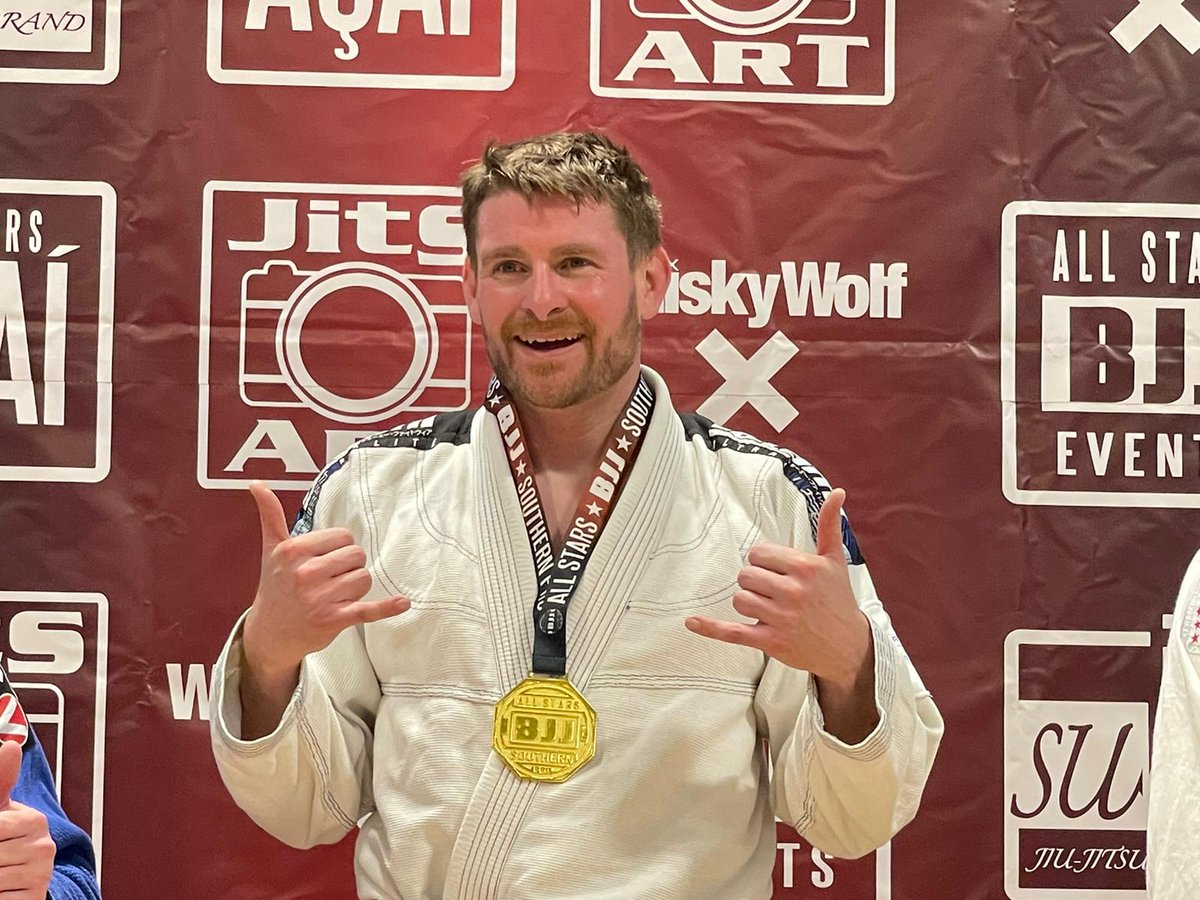 Andrew_Jitsu81's tweet photo. Great fun today at #AllStarsBJJ #SouthernPro
Took gold in the Lightweight Masters
Thanks @james24oc & @JamesParkinSci for the support
#BJJ #JiuJitsu #PureArtBJJ https://t.co/LuhBgFwrFt