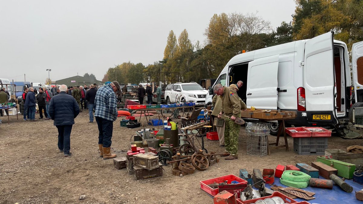 Vintage Tractor Show tweet media