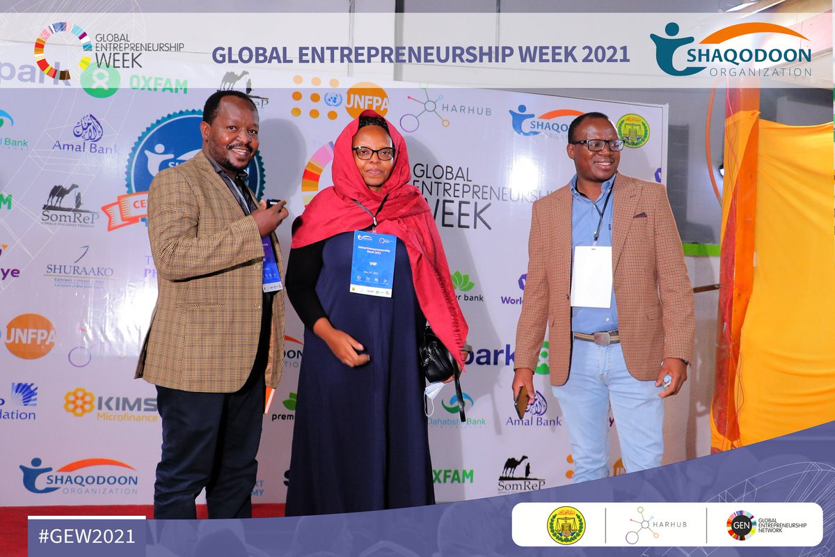 AraaleMichael's tweet photo. #GEW2021 #Adeegecreative
@HarHub @AdeegeAgency @Shaqodoonorg https://t.co/Z7No3O5W00