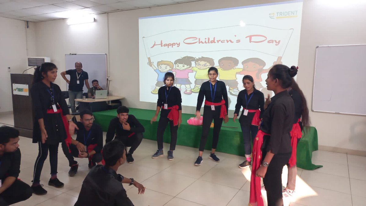 ddugkympdaysrlm's tweet photo. PIA namely M/s Trident Ltd celebrated children's day And organized various activities on gender equality,child marriage and women empowerment.Some  glimpses of event..#DDUGKYMP 
#MoRD #mpsrlm #ChildrensDay #NIRDPR #PanchayatiRaj #MadhyaPradesh https://t.co/GLRf2uPJ6S