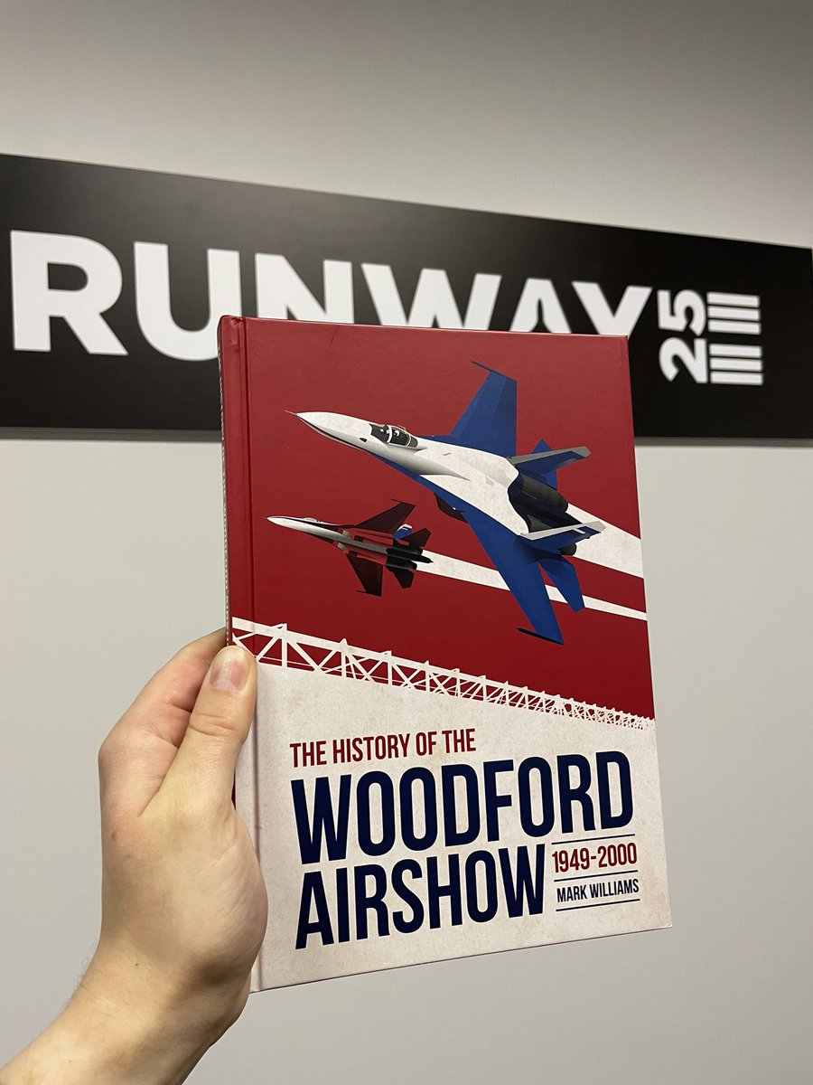 Runway25 tweet media