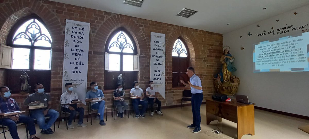 descalzoscol's tweet photo. Seguimos en modo: convivencia vocacional. https://t.co/0nNbTz6Fir
