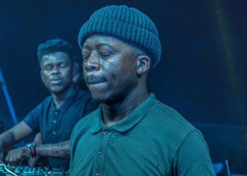 GodiPetros's tweet photo. #idolssa
When berry opens her mouth I even forget what De Klerk did to us I love Berry with all my heart. https://t.co/Xdr6mVPrXh