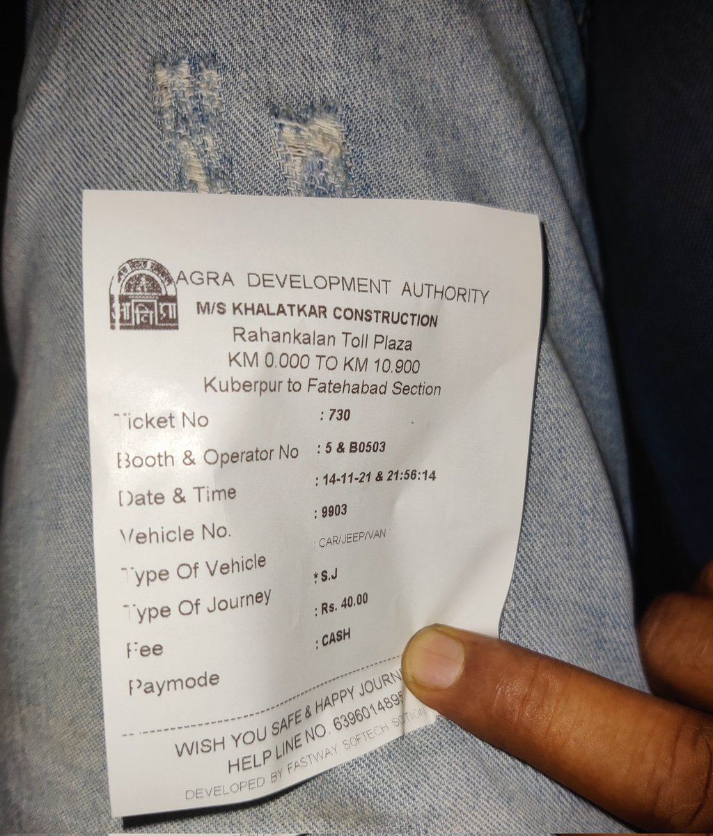 velocityforu's tweet photo. There is no #FastTag Services at Toll and they are taking Cash on FastTag Line 
When we asked for the same they co firmed there is no Fastag Available at This Toll?
How is possible pls answer @nitin_gadkari @FastTagCheckin @PMOIndia @myogiadityanath
Only Looting to People of UP https://t.co/qcmPPyGsXW