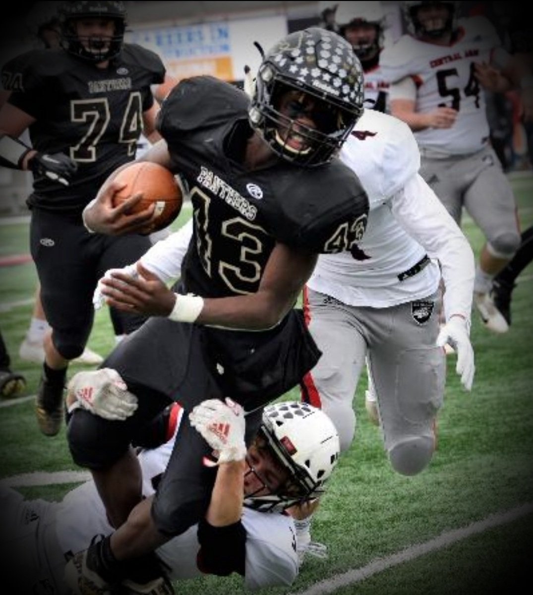 TrentScheids's tweet photo. Update on Marey Roby's historic playoff run: @mareyroby43 has led the @LWHSPanthers to 3 consecutive postseason wins.  With 3+ touchdowns in each game, Roby now has 592 yards and 10 tuddys this postseason.  Fulfilling every bit of potential I always knew 4️⃣3️⃣ had https://t.co/ilwk05HW57