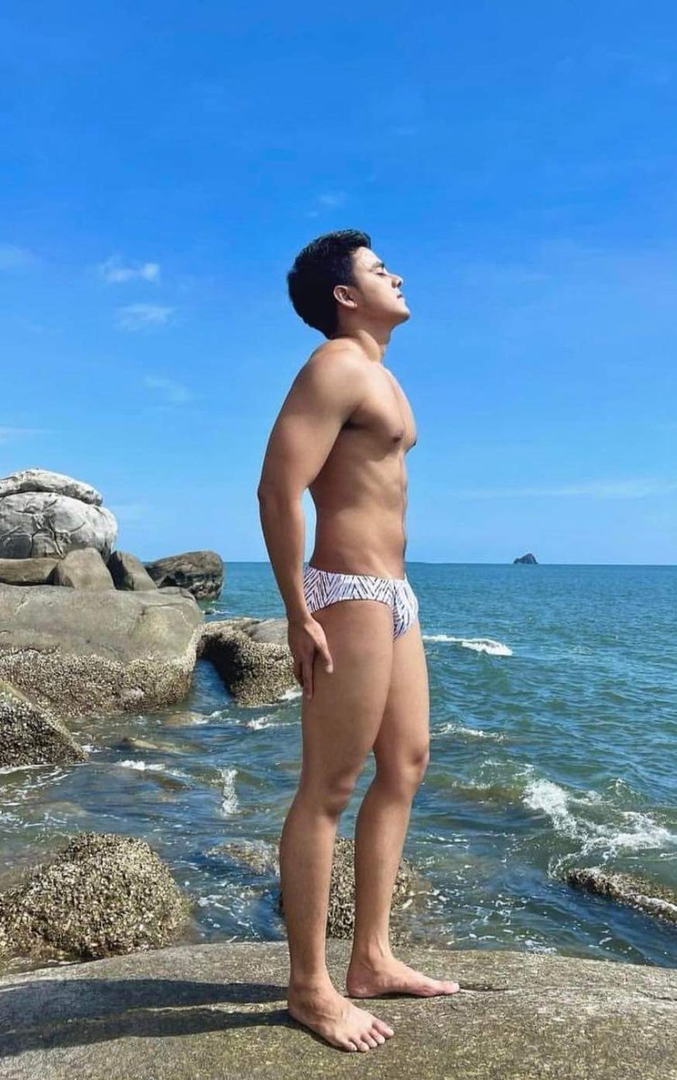 KrisJade9's tweet photo. Hottielicious Bae #Malik😘🔥🔥🔥😘💪💪💪
#baewatchph😍😍😍 https://t.co/AVVHnSW29h