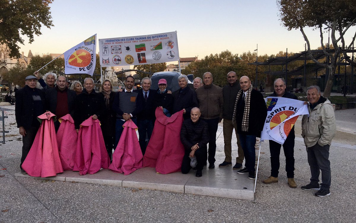 CultureTaurine's tweet photo. ONCT et Esprit du Sud ont levé les tridents à @nimes ! https://t.co/WiYktZDlrB