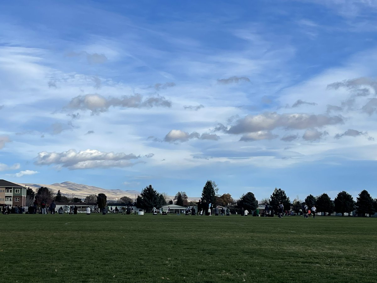 dsrollin's tweet photo. Time for some #dryside footie. Letβs go @AtleticoNW !
@Shieldk2 @AaronKidsFutbol @tjustinb https://t.co/Wv9A0Xgnsd
