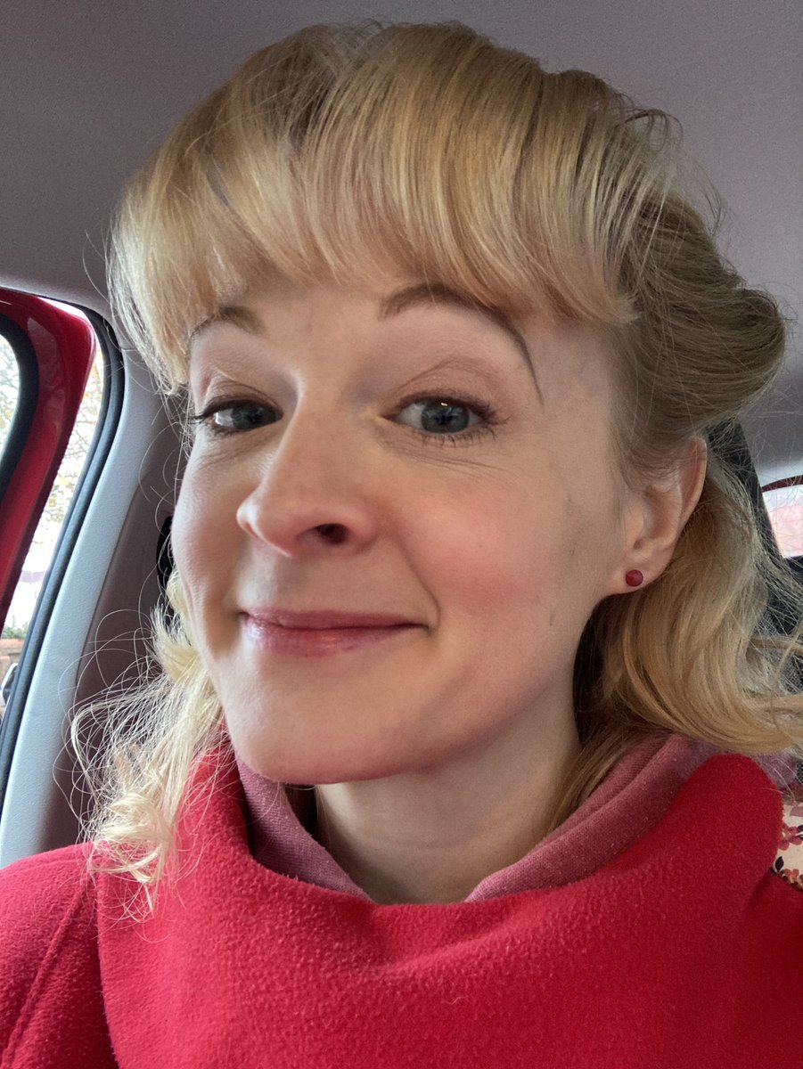 KittyMazinsky's tweet image. I had some fun with mousse and curlers for my 1940s gig today (nope still can’t do victory rolls)