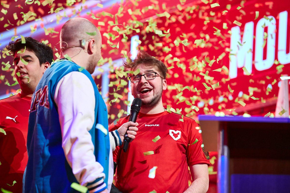 borodasla's tweet photo. 🏆@torzsics #VaMouz  #WeplayAcademyLeague #WAL2 https://t.co/OSYsOpg5ly