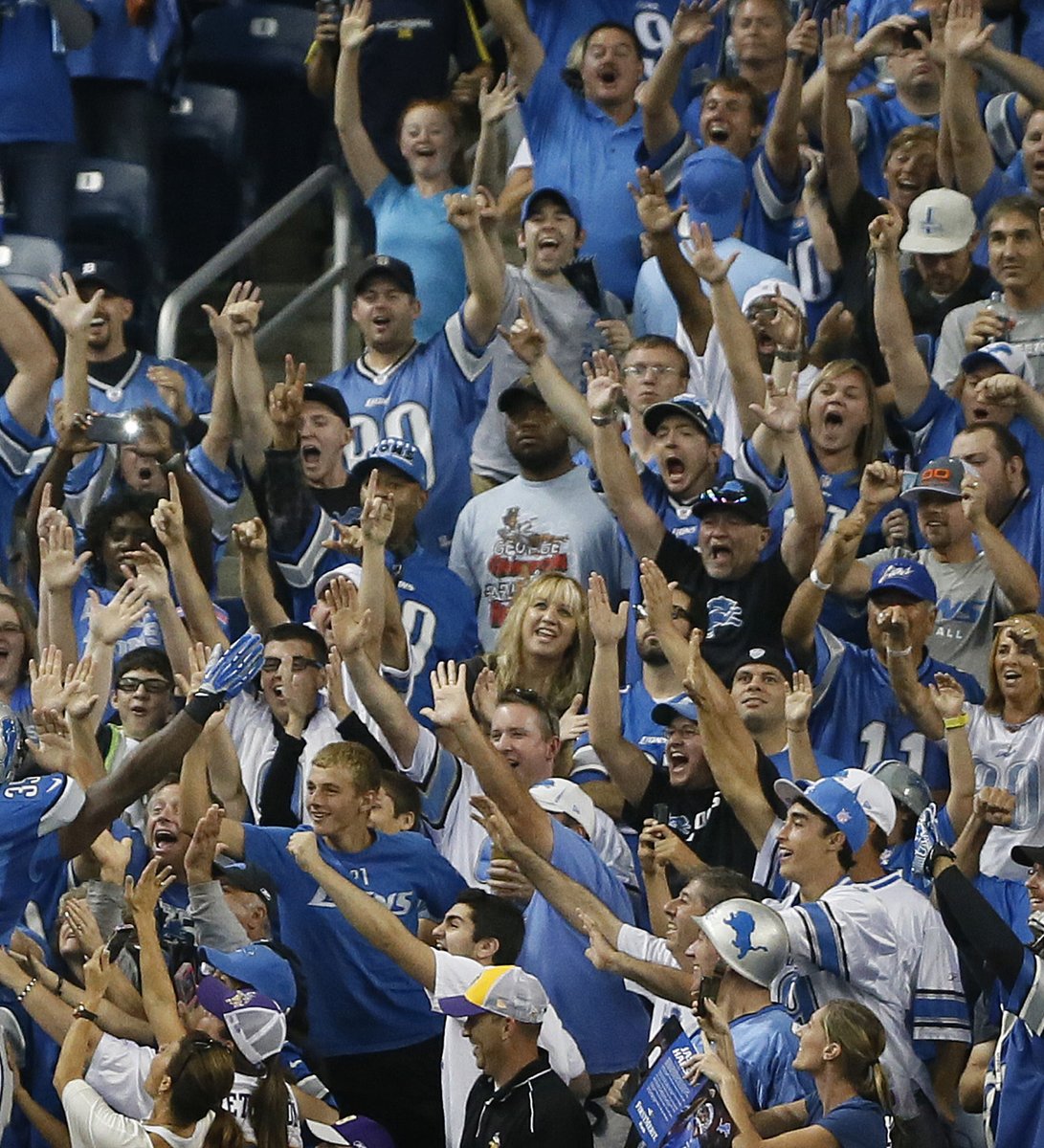 NFLonCBS's tweet photo. The Lions improve to 0-8-1 https://t.co/xiMKuhw4fx