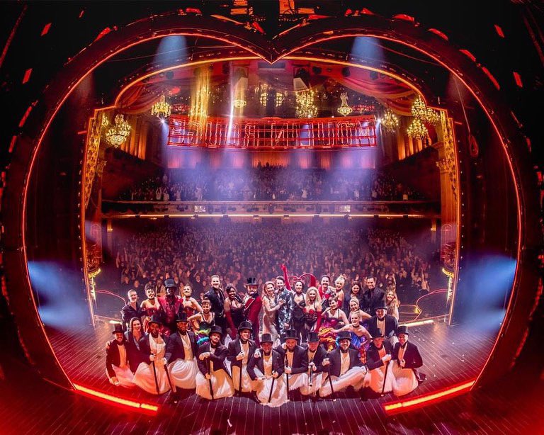 Alinta Chidzey (@alinta_chidzey) on Twitter photo MELBOURNE, theatre is back! 🎭
My heart is full. ❤️
<a href="/MoulinMusicalAU/">Moulin Rouge The Musical - Australia</a>
#moulinrougethemusical #theatre #musical #moulinrouge #satine MELBOURNE, theatre is back! 🎭
My heart is full. ❤️
<a href="/MoulinMusicalAU/">Moulin Rouge The Musical - Australia</a>
#moulinrougethemusical #theatre #musical #moulinrouge #satine