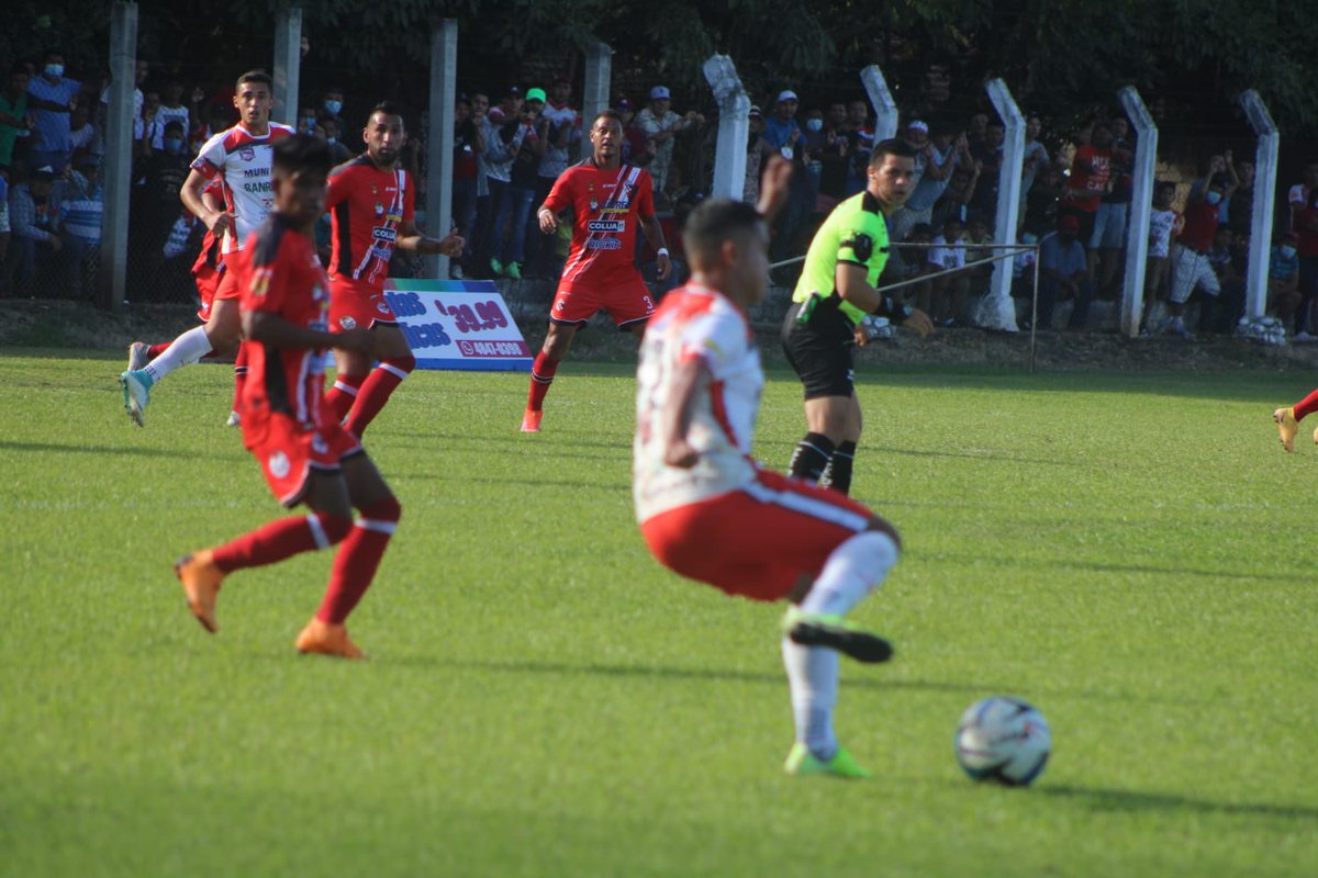 DivisionLiga's tweet photo. Parcial 
0x0 en el estadio La Asunción  entre el Atlético Mictlán y Quiché FC, con éste resultado sigue ganado la serie el cuadro Conejo 2x1.

📸Luis Martínez 
Frijolero Futbolero https://t.co/vxxpJdlWzg