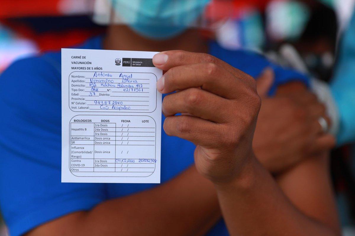 RPPNoticias's tweet image. 🔴#Atención A partir del 15 de diciembre, los mayores de 18 años que deseen ingresar a espacios cerrados tendrán que presentar carné contra la Covid-19. rpp.pe/peru/actualida…