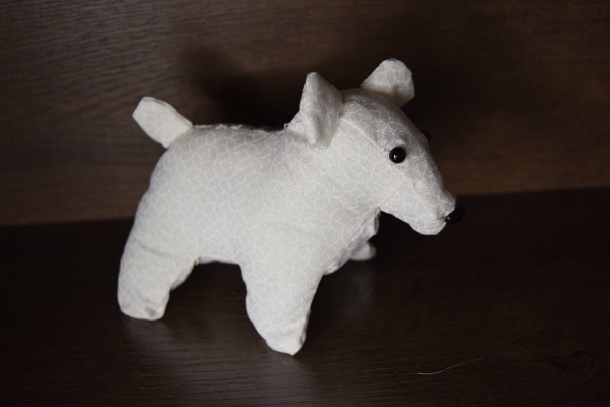 Happy Sunday happy people! Come by the channel for some relaxing music and a tutorial on how to make a Polar Bear 🐻‍❄️ 

youtu.be/1qbyPStStWQ

#sewingtutorial #learntosew #sewfun #polarbear #icebear #relaxingvideos #sewingoftwitter  #plushielove #plushiesontwitter #easycraft