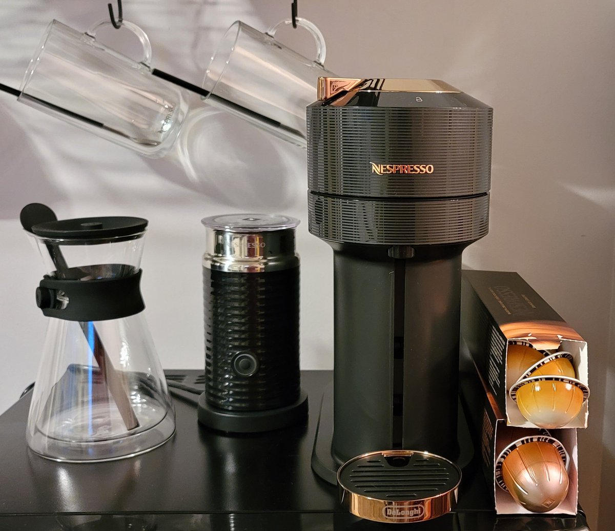 AreOhEssEyeEe's tweet photo. The accessories are amazing (got the Carafe &amp; Aerocinno). If you buy 15 or more sleeves you get a free gift (I chose the mugs &amp; spoons). The #VertuoNext also does a full Carafe of coffee. Hands down the BEST coffee I've ever had. Very impressed with this machine.
@NespressoCA https://t.co/Gii47HsALR