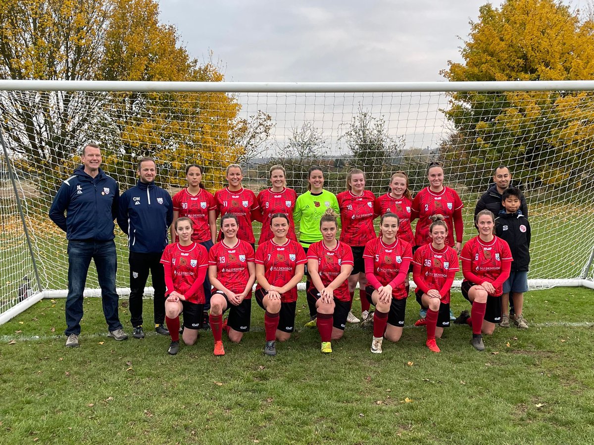 goringunited's tweet photo. Over the last two weekends all our players have worn their poppies with pride, as we remember and pay respect to those who sacrificed everything. Goring United FC will remember them. #oneclubunited @Poppies4Kits https://t.co/irHxia8vMu