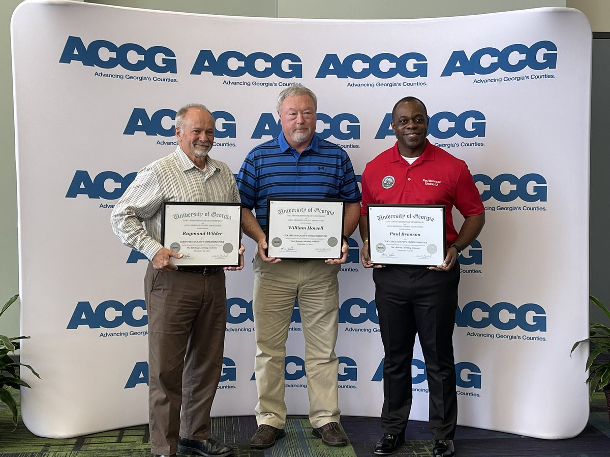 MaconBibbCounty's tweet photo. Congratulations to Commissioners Raymond Wilder, Bill Howell, &amp; @MBCBronson for earning their County Commissioner Certification from @GACounty. Thank you for taking the time to learn best practices in county governance &amp; operations! #TeamMaconBibb #LocalGov #ForwardTogether https://t.co/igToBBwCkS