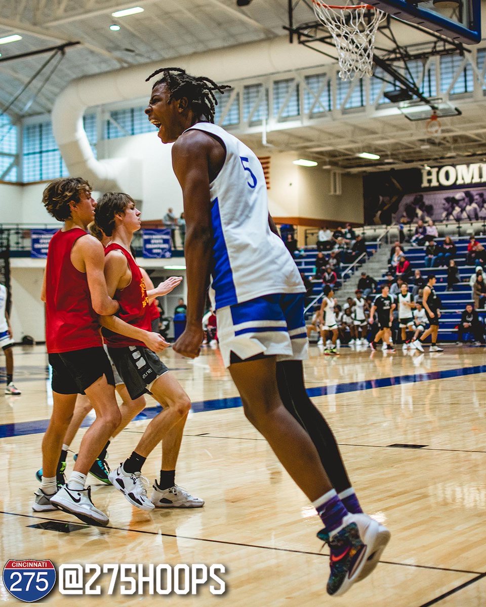 275 Hoops 🏀 tweet media