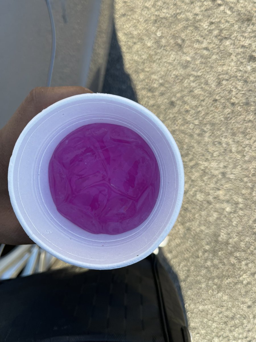 selff__madeeee's tweet photo. I’m having da perks an da drank so Iguess ima 👨🏽‍⚕️ https://t.co/5R2Vip1alo