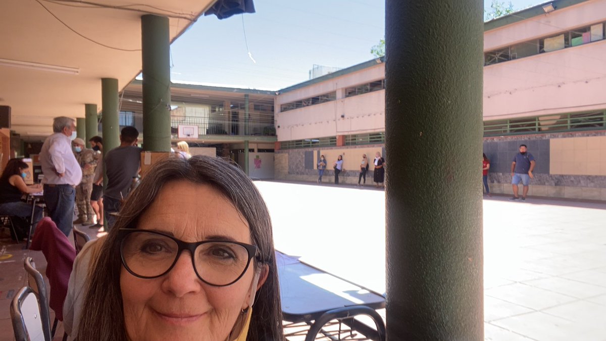 luzafaingold's tweet photo. Ya voté y ahora #fiscalizo
💪💪💪💪💪 https://t.co/yos3Bg2MBK
