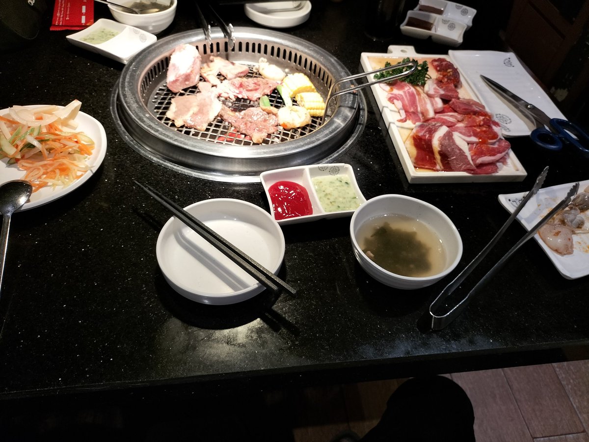 Ryosan47997394's tweet photo. #KingBBQ #VanHanhMall https://t.co/X5jkxn8z1B