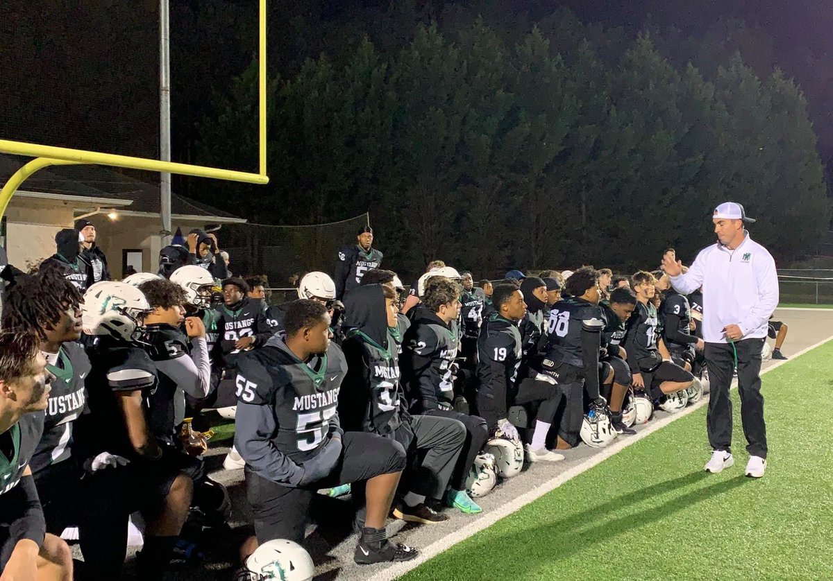 Michell18821615's tweet photo. Congrats KMHS Mustang Football in your win last night in their first ever playoff game!!! Congrats to our Competition Cheer Team in winning 1st Place yesterday!!! #kmhscheer #kmhsfootball #DoMore https://t.co/Ci2dnweffr