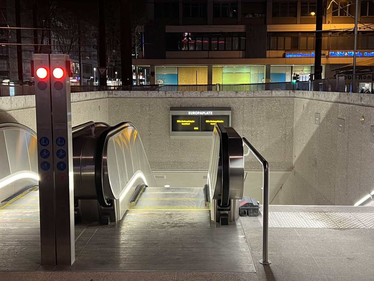 stefan_noe_'s tweet photo. Nur noch 4 Wochen bis zur Eröffnung der #Kombilösung #UStrab in #Karlsruhe 🚇 https://t.co/OeYUl6LB9K