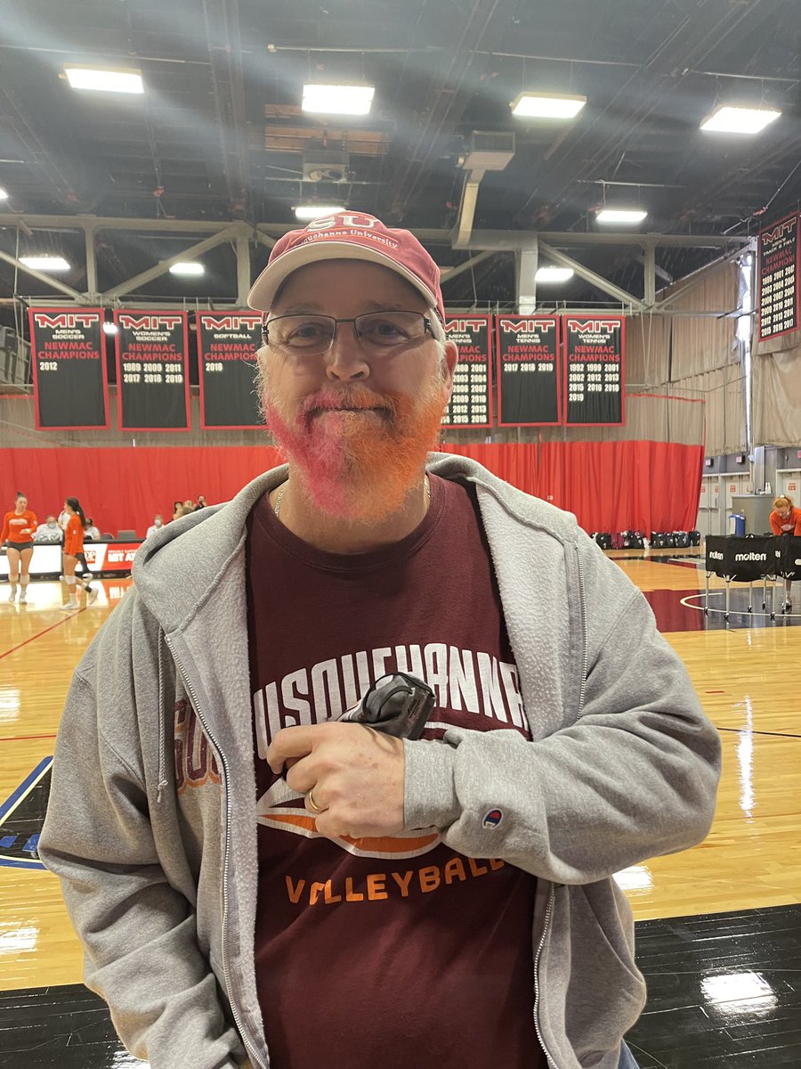 GOSusqU's tweet photo. VB | Fans rolling deep today for #SUVB! Shout out to Kody’s dad with the killer beard color!
#AllIn // #GoSU // #RiverHawkPride https://t.co/vyO08FXYp5