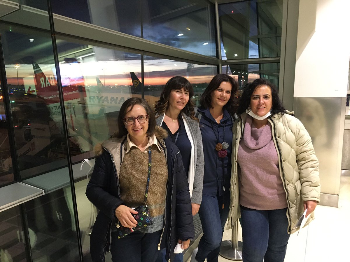 one_climate's tweet photo. Progetto erasmus KA2 One heart for the climate for our future. Buon viaggio a noi! https://t.co/bxUQaQr4fj
