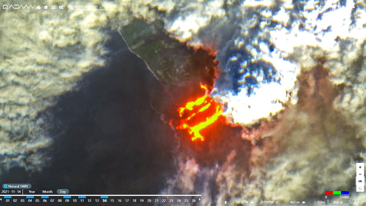 PlatformAdam's tweet image. Here the detail of the lava flowing toward the Ocean, as seen by #Copernicus #Sentinel2 on Nov. 14. #Lapalmaerupcion #CumbreVieja #VolcanLaPalma #volcanCumbreVieja