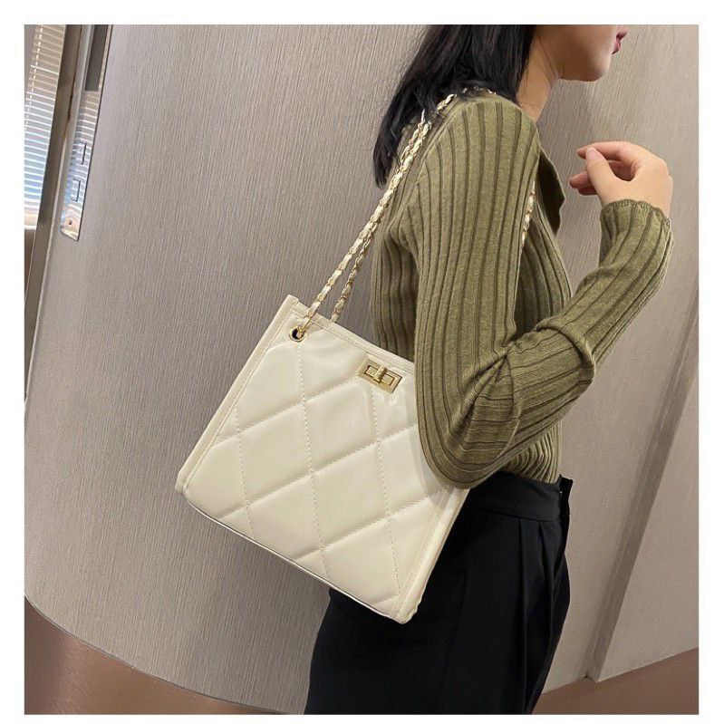 hadik_erin's tweet photo. #Shoulder_Bag
RM26sm
RM30ss
#Freepostage https://t.co/A7pd833m90