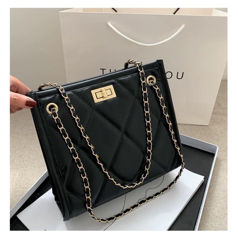 hadik_erin's tweet photo. #Shoulder_Bag
RM26sm
RM30ss
#Freepostage https://t.co/A7pd833m90