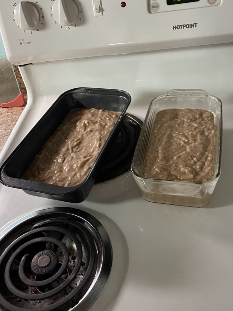 ProudHonduran84's tweet photo. Helping make more Zucchini bread. Can’t stand up for long without falling or losing my balance sooo I got creative 🤣😂
#SickOfMyCrutches #SprainedAnkle #Cooking #ZucchiniBread #FreshFood #TooLazyToWearMyDentures 🤣 #ILookAMess #LazyAttire https://t.co/u4ljSdU2Mg