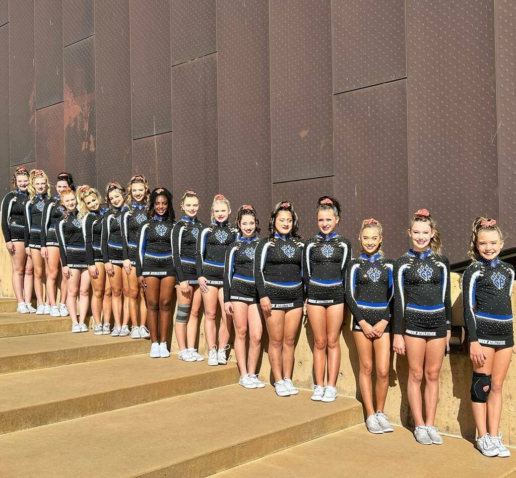 Tigers are ready!!!!! #theworldneedsmorecheer #thestandard instagr.am/p/CWQ-pnqPT-_/