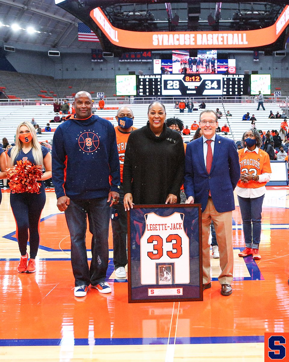 CuseWBB's tweet photo. ＨＩＳＴＯＲＩＣ

Thank you, Felisha, for being an inspiration to generations of Orange athletes. https://t.co/HZhgEi0jLR